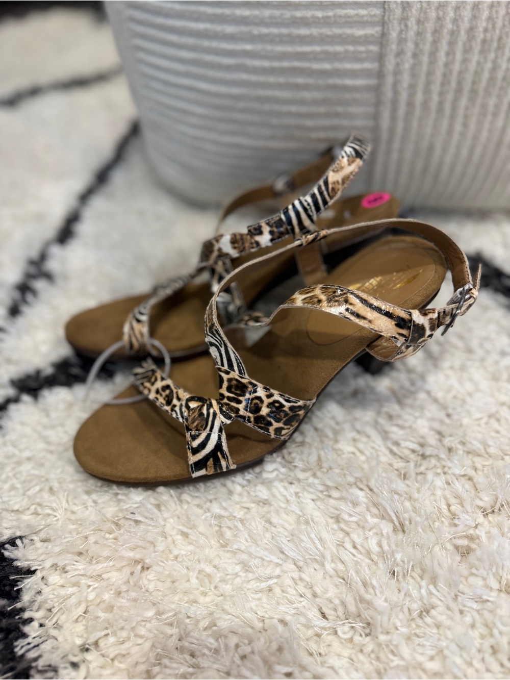 Aerosoles Heel Rest Mixed Animal Print Strappy Slingback Sandals Size 9 - Picture 10 of 11